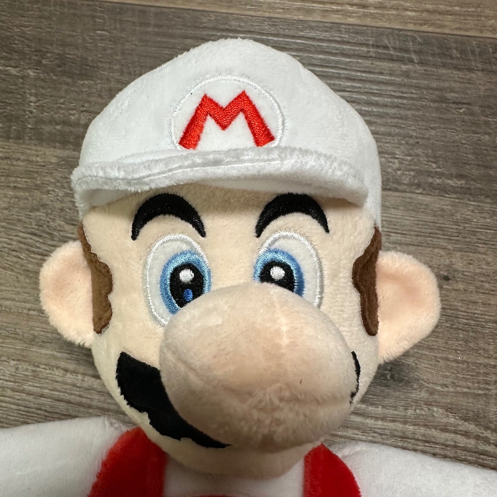 Nintendo Super Mario Fire Mario Plush 10 Inch Stuffed Toy Good Stuff 2025 NWT - Picture 4 of 5